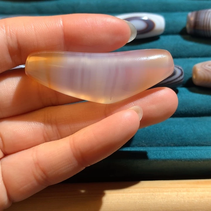 未镶嵌玛瑙/玉髓珠宝奇石