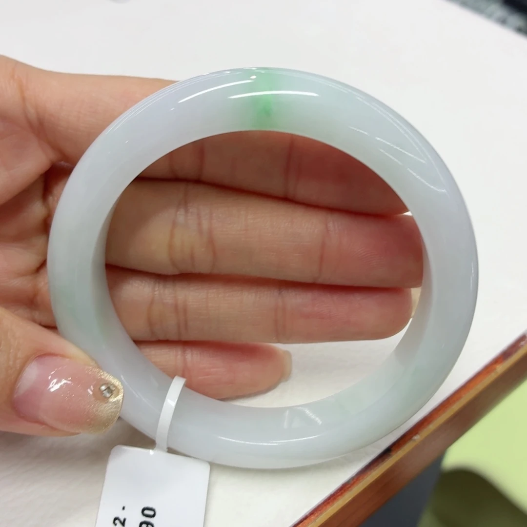 翡翠手镯未镶嵌缅甸翡翠手镯55.3