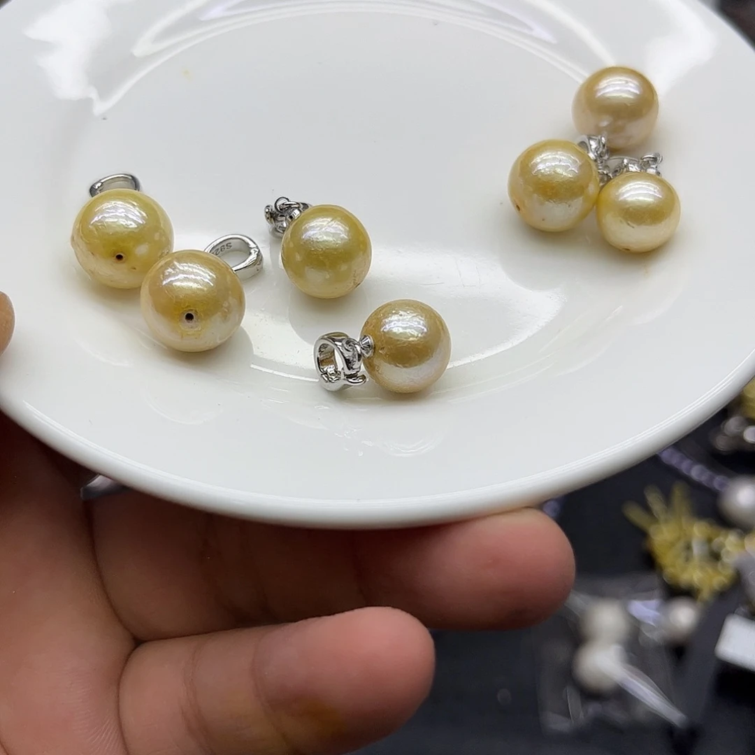 钛钢淡水珍珠项链