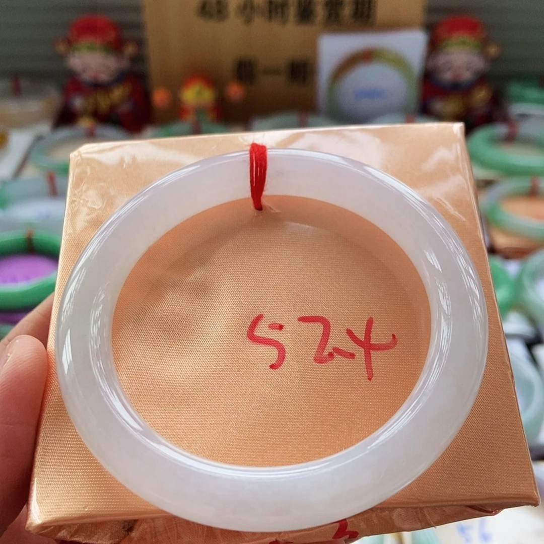 翡翠手镯未镶嵌18白月光美人条18