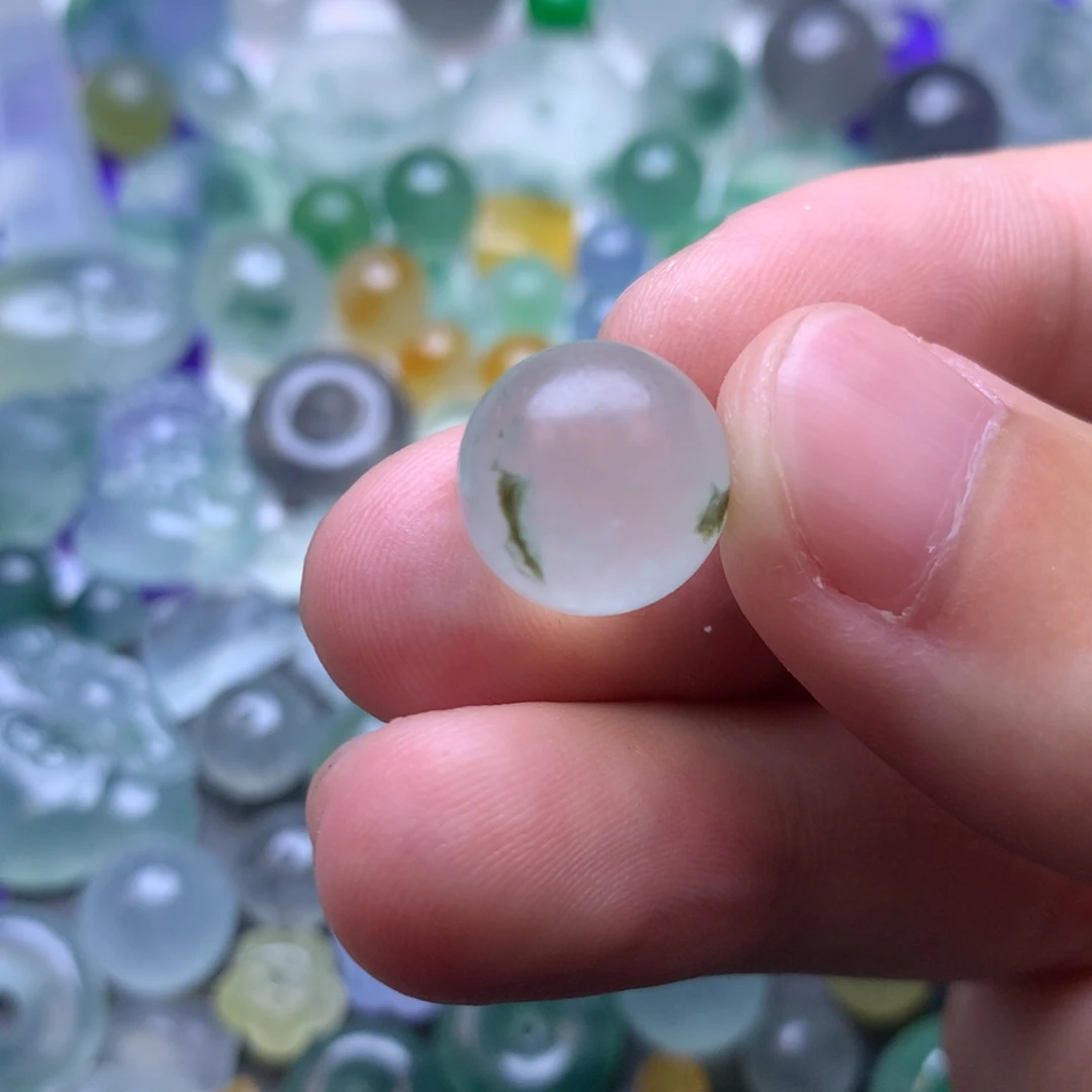 定制翡翠未镶嵌珠子