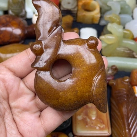 蛇纹石玉未镶嵌颈饰26