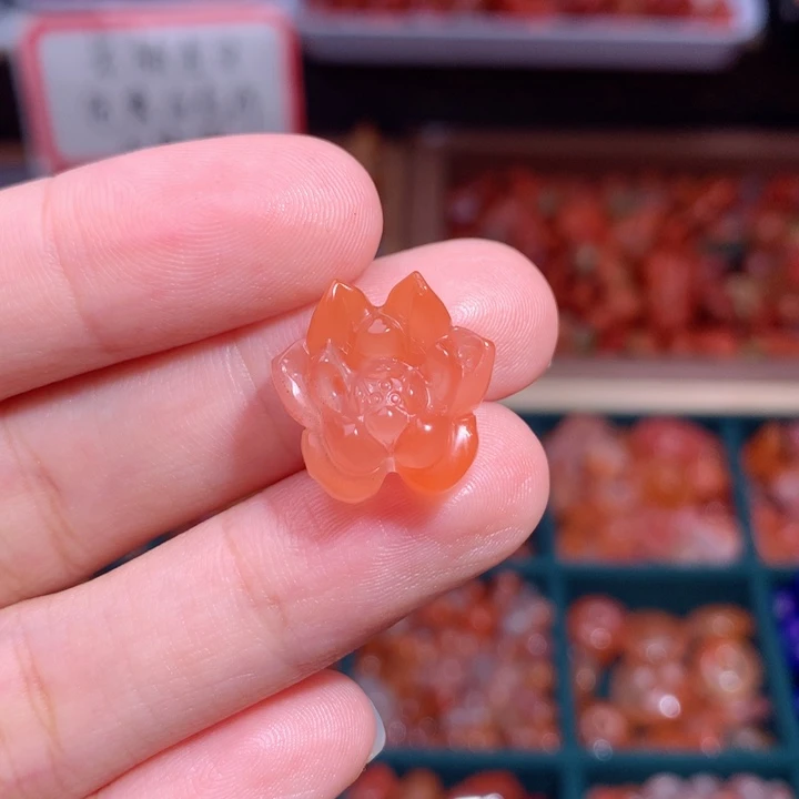 南红玛瑙未镶嵌南红莲花