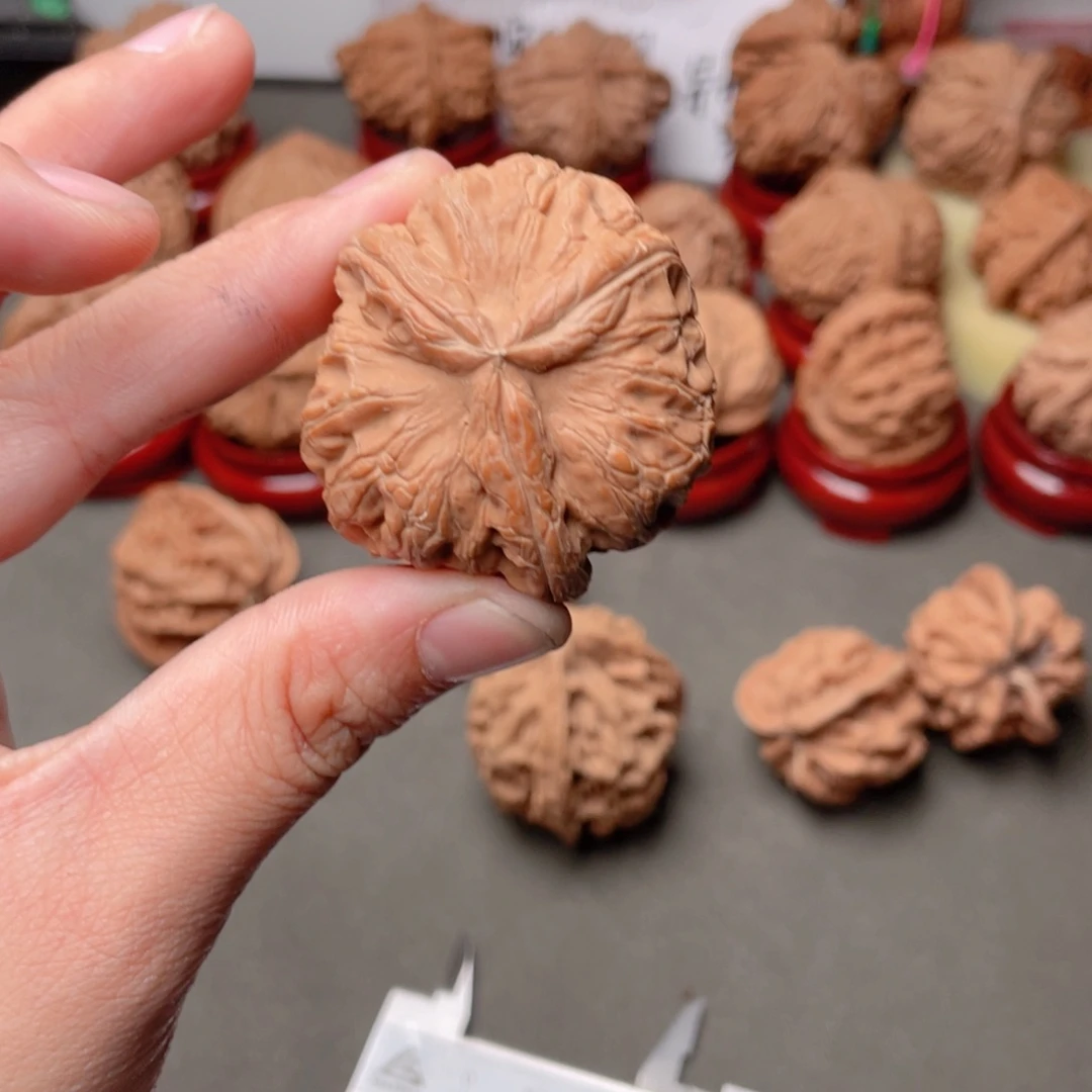 w***y文玩核桃吊坠元宝