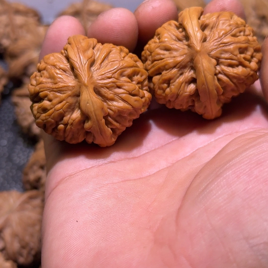 桃核吊坠莲花核桃尺寸39麻核桃