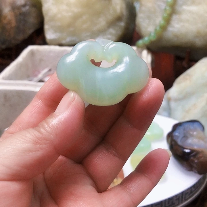未镶嵌蛇纹石玉珠宝奇石用****砉