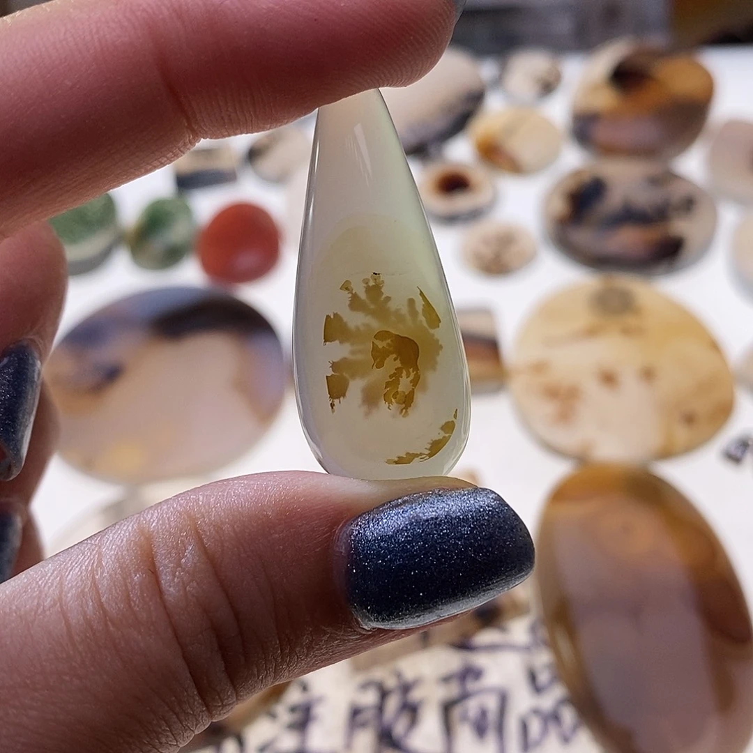 未镶嵌玛瑙/玉髓珠宝奇石