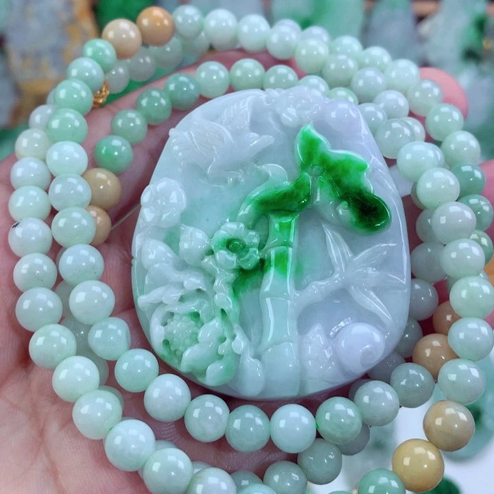 翡翠未镶嵌吊坠(不含链)