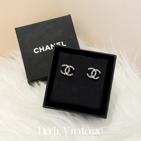 大吉中古/Chanel香奈儿珍珠带钻银色耳钉