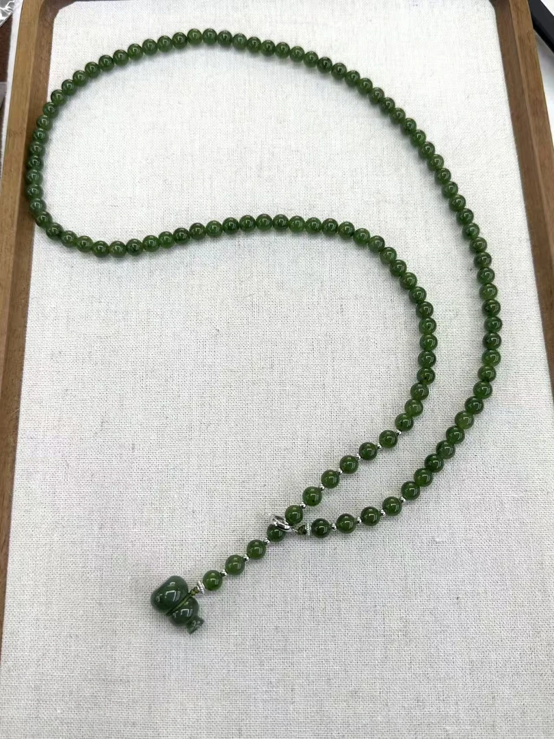 A195 和田玉银925镶嵌 碧玉葫芦圆珠银配项链
