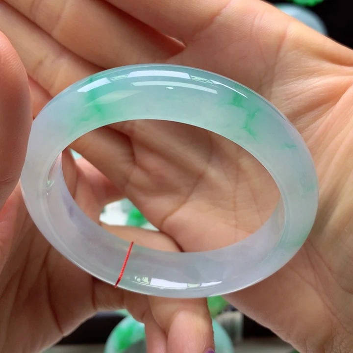 【闪购商品】翡翠手镯未镶嵌H*付2万订金，未付9万