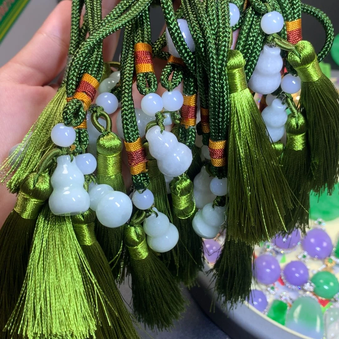翡翠未镶嵌颈饰天然