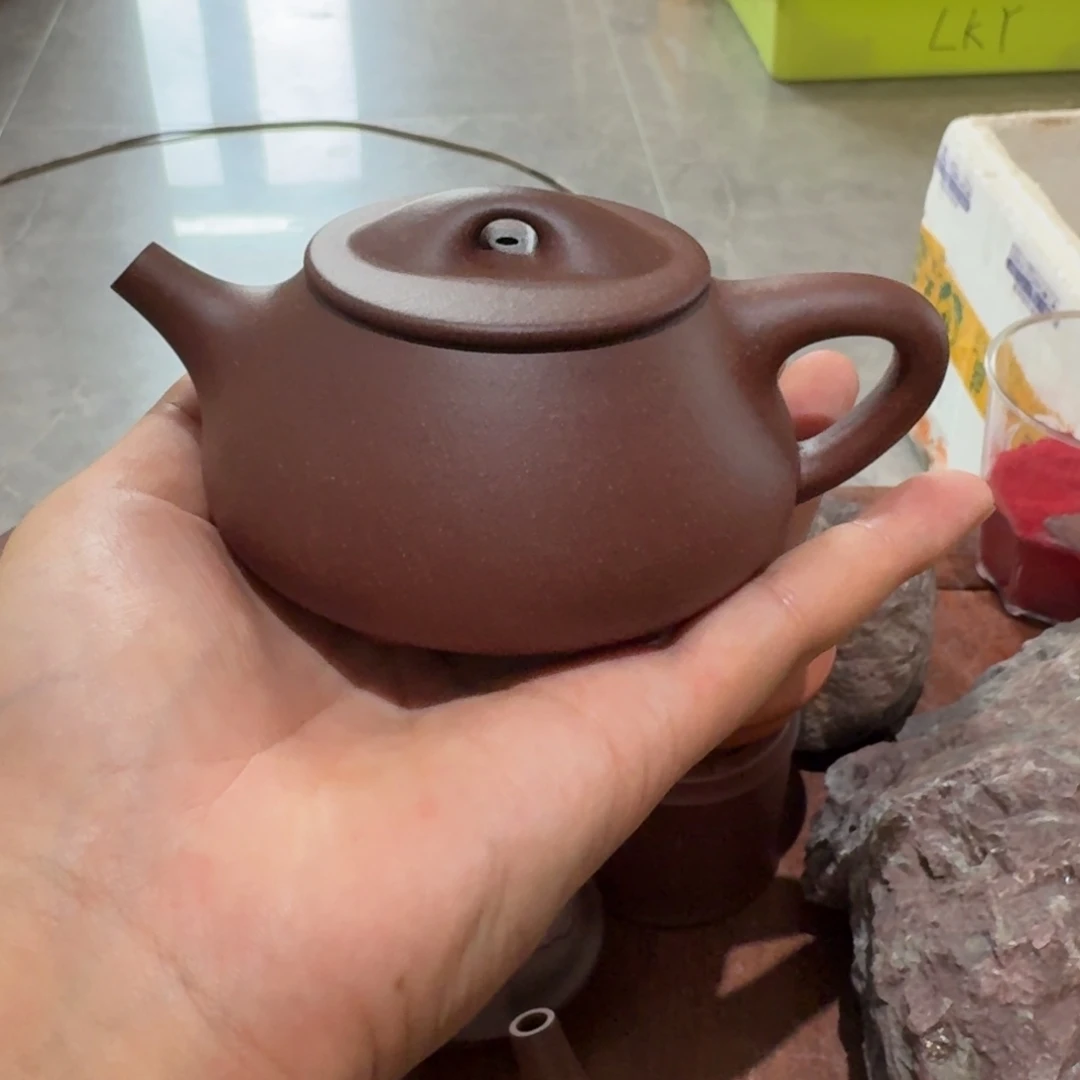 茶杯紫砂原矿原石的制作方法