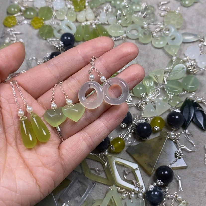 【闪购商品】未镶嵌蛇纹石玉挂件耳饰耳环项链家***贝