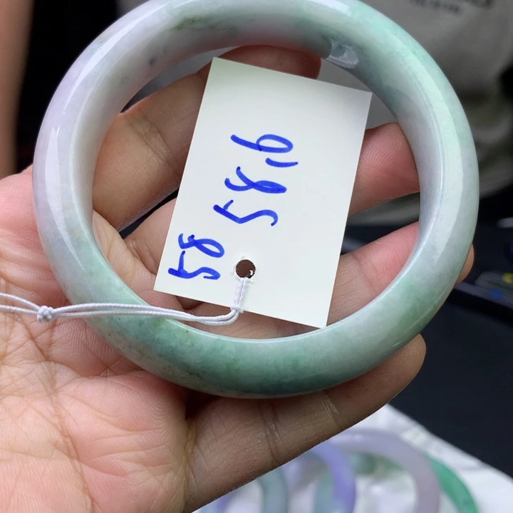 未镶嵌手镯翡翠58