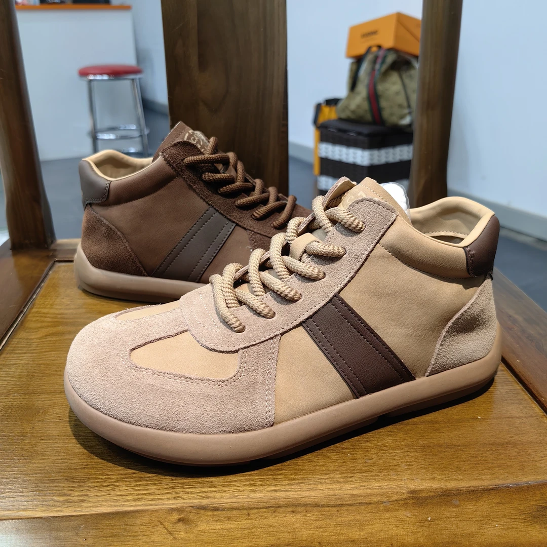 断码捡漏外贸牛皮超值夏季舒适柔软女靴福利中帮