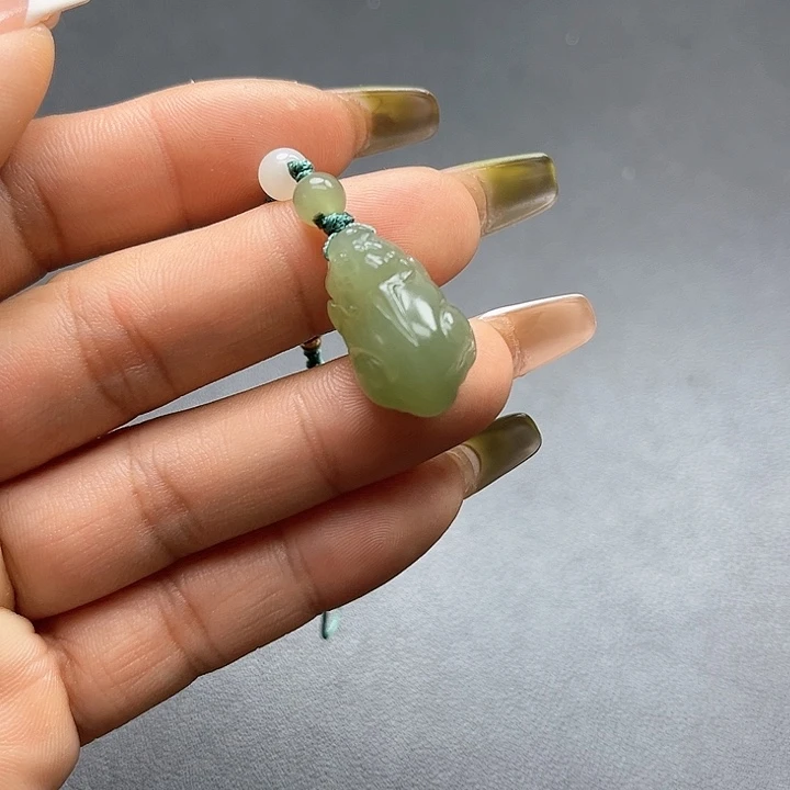 【闪购商品】颈饰未镶嵌和田玉