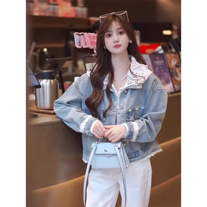 2025年春季新款百搭时尚拼接蕾丝设计款牛仔外套洋气显瘦牛仔外套