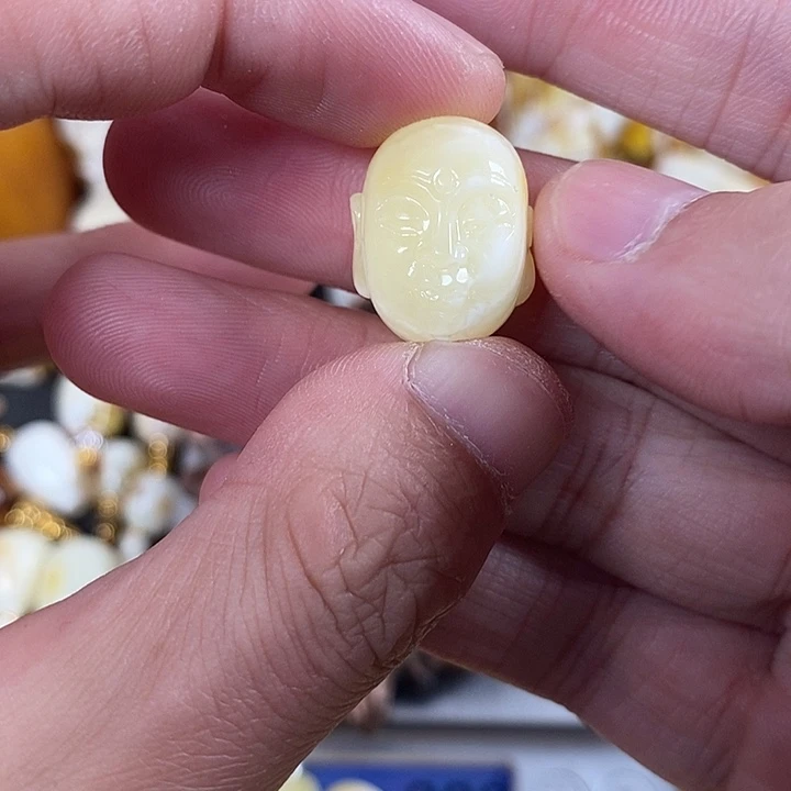 琥珀未镶嵌裸石我