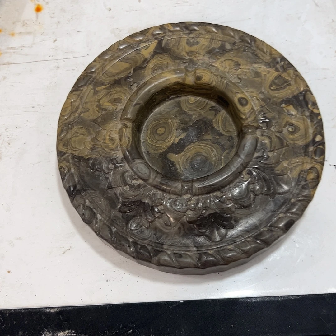 石材金钱石烟灰缸