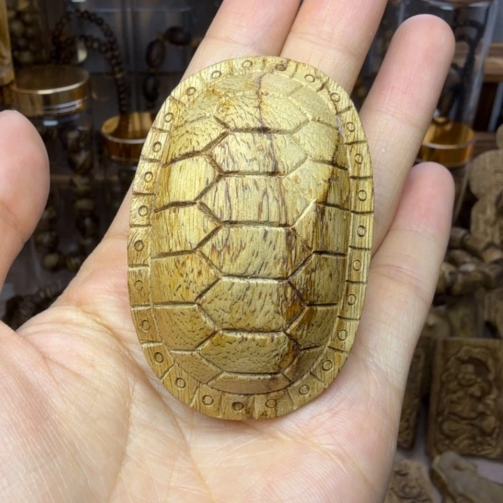 沉香碎屑沉香芽庄红油沉香手把件14.5克