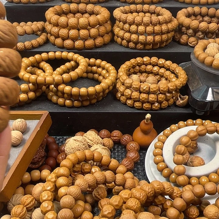 猴头核桃手串达**令猴头核桃