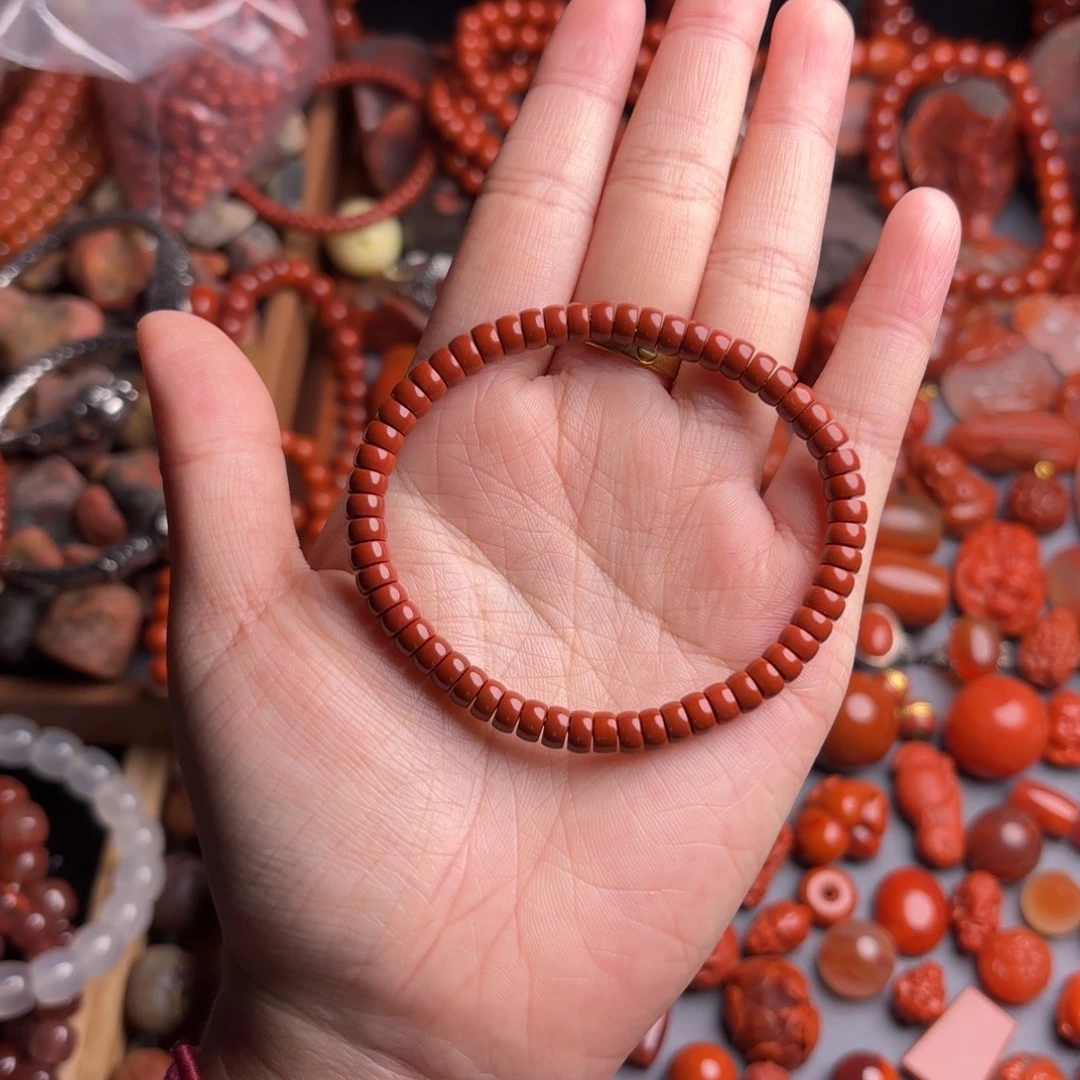 南红玛瑙未镶嵌珠宝奇石