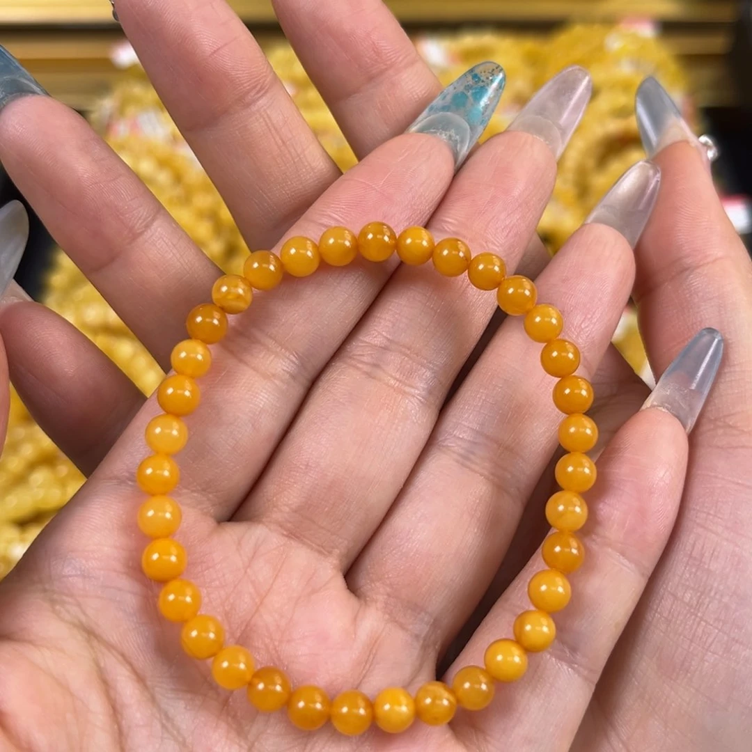 裸石琥珀未镶嵌鸡油黄