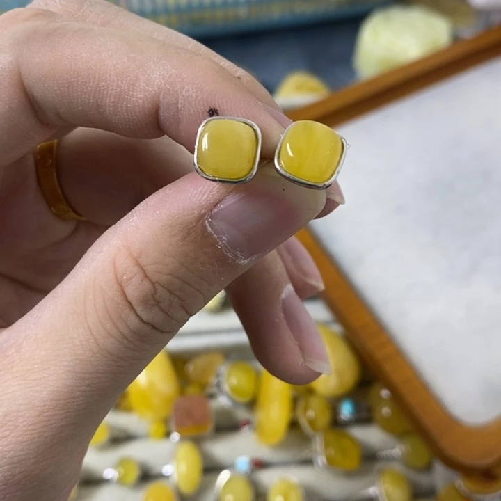 蜜蜡裸石银S925镶嵌耳钉