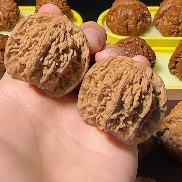 把件文玩核桃45虎头