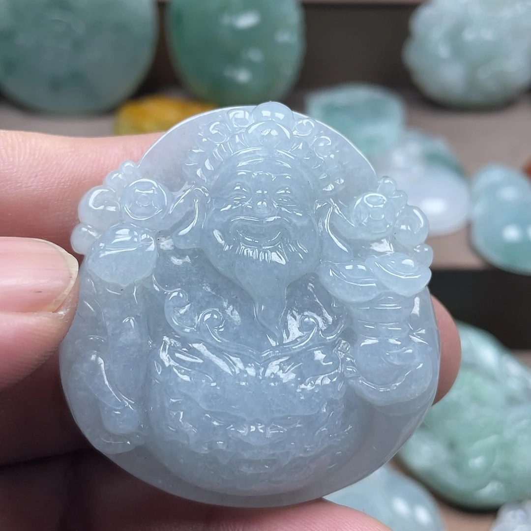 翡翠未镶嵌颈饰黄财神