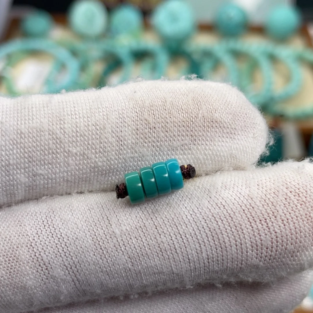 绿松石未镶嵌挂件