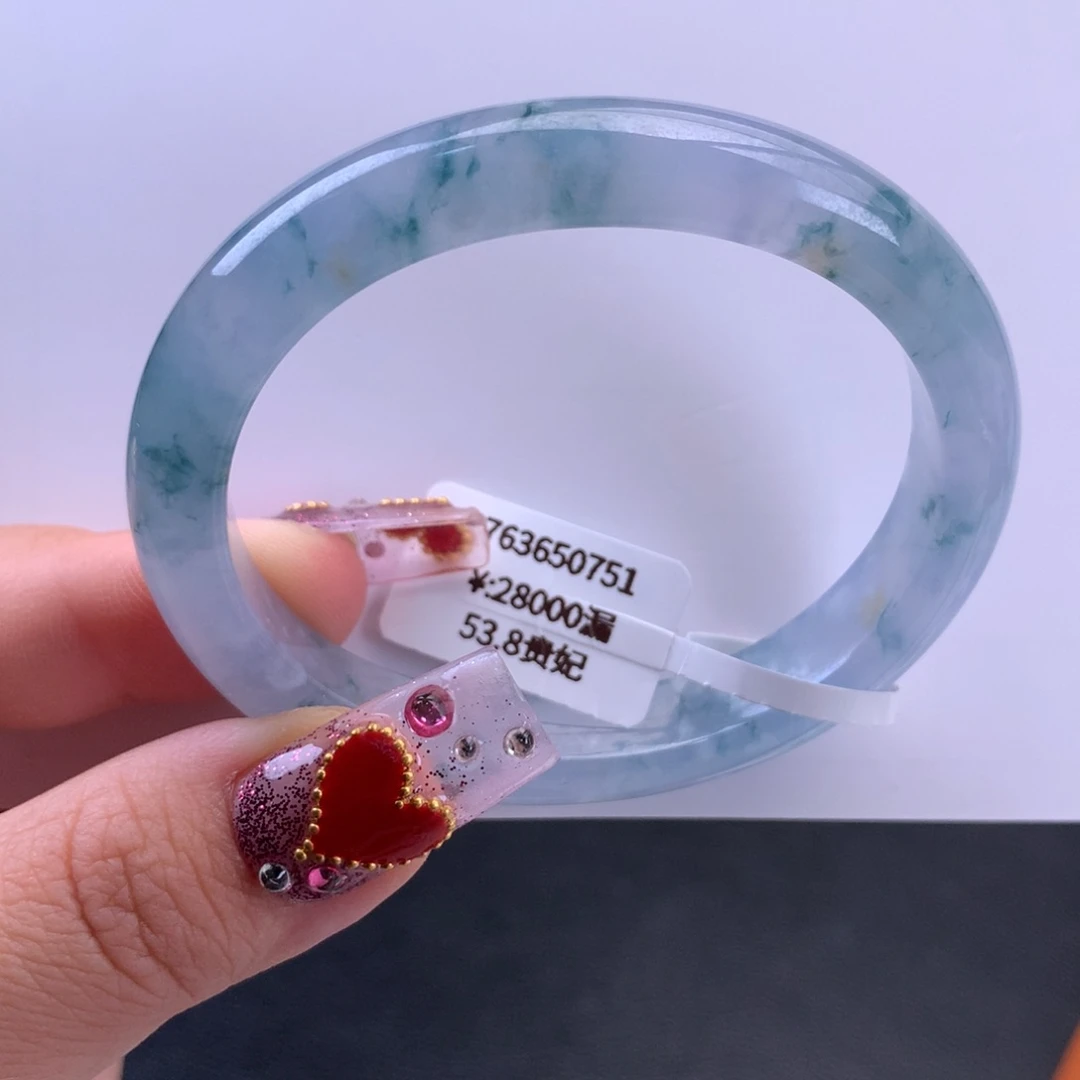 翡翠手镯未镶嵌回流）冰胶紫莫奈贵妃，实价31100