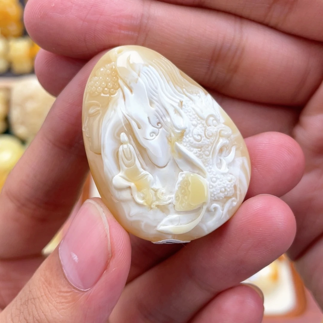 锦***技琥珀未镶嵌裸石蜜蜡
