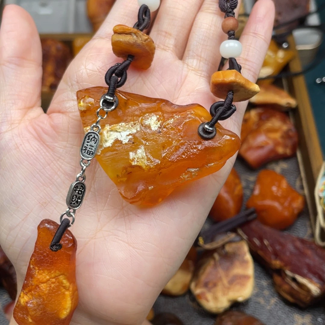 琥珀未镶嵌珠宝奇石