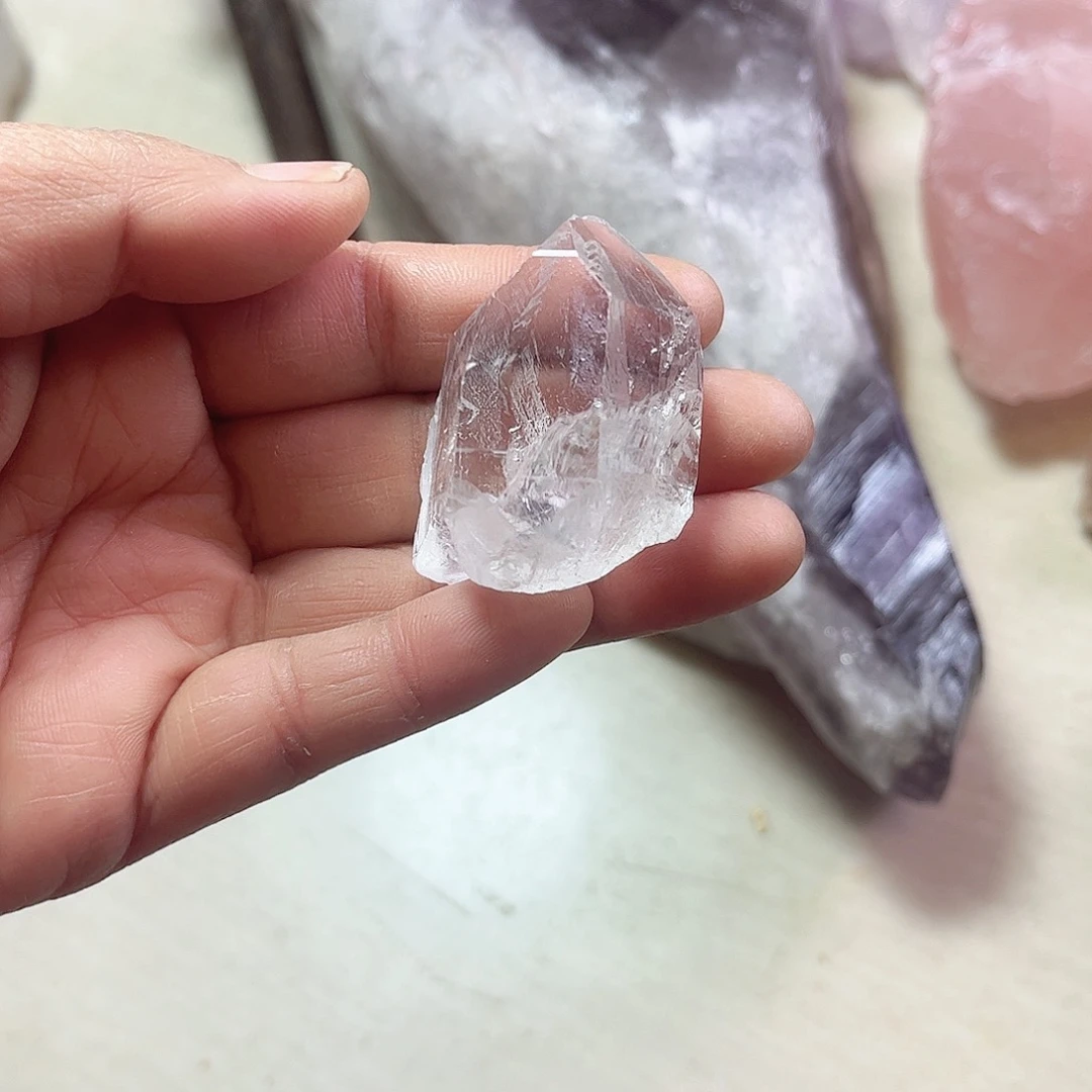 水晶天然水晶原石未镶嵌s***e