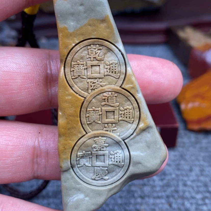 【闪购商品】原石雕刻手把件