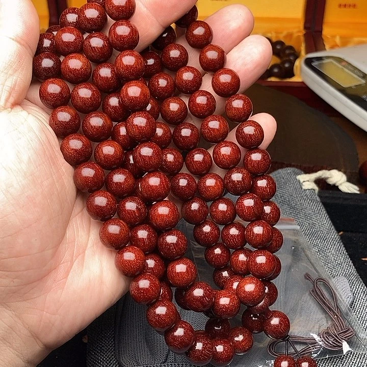 木给礼盒【镇店之毕业级别印尼小叶紫檀1.2超爆满真金星