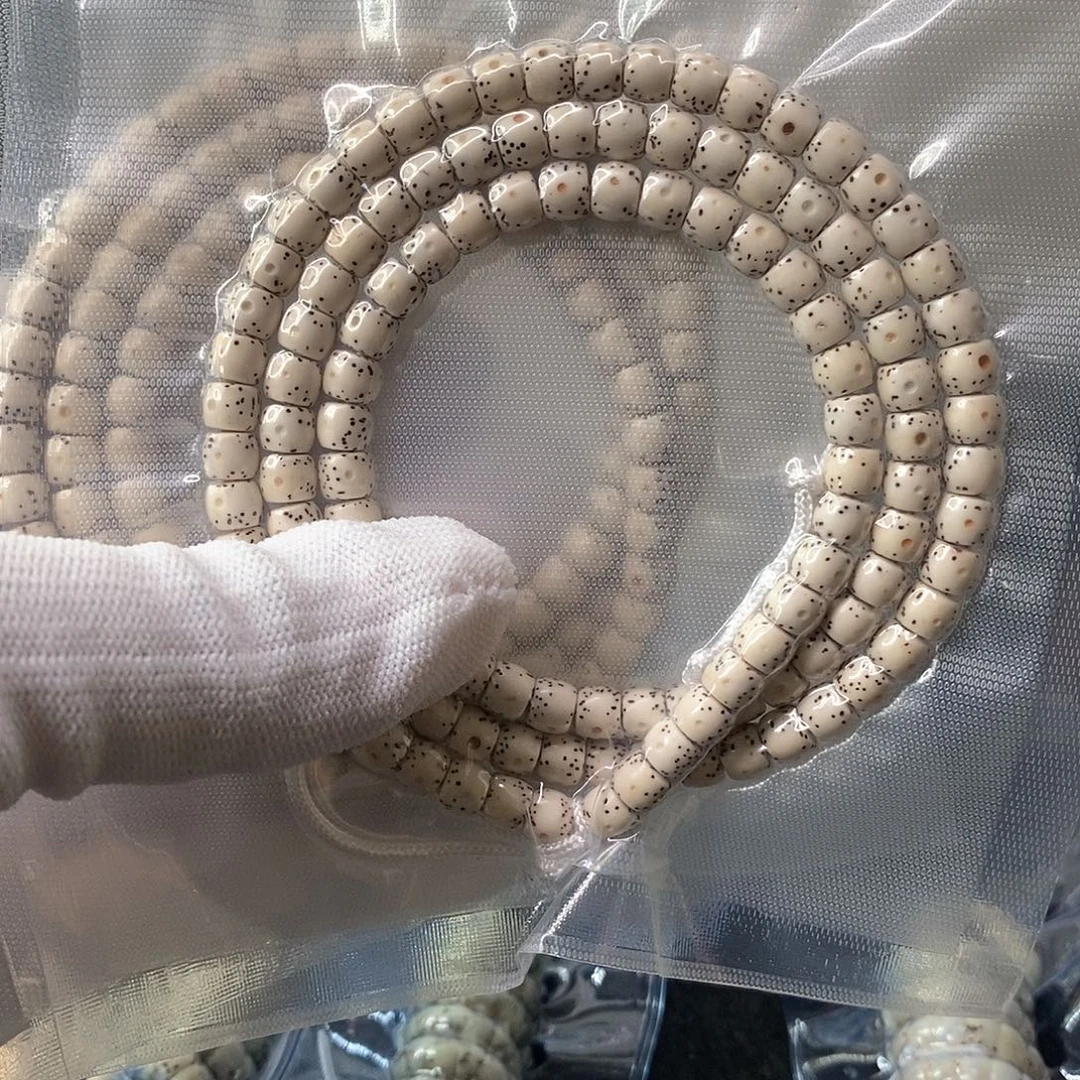 吊坠星月菩提原白直切大眼6*5