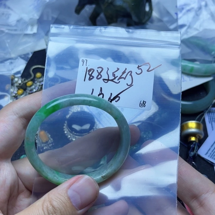 翡翠戒指未镶嵌逆***者