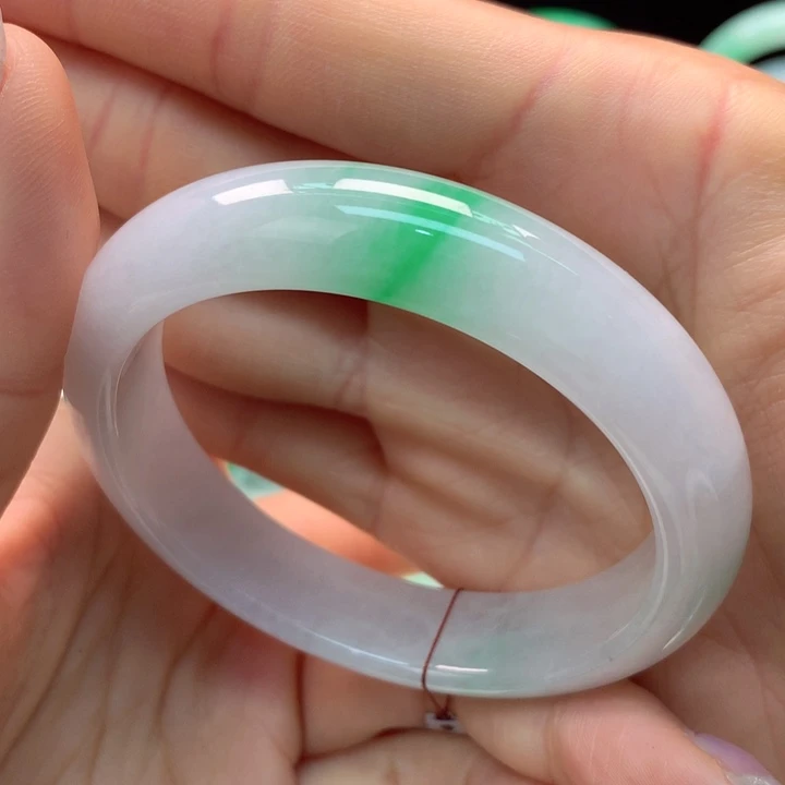 【闪购商品】翡翠手镯未镶嵌秋****)天然翡翠手镯