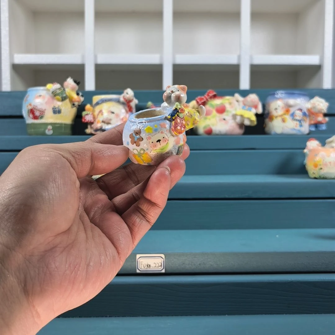 ⦮***⦯花裙子小猫 手绘多肉花盆