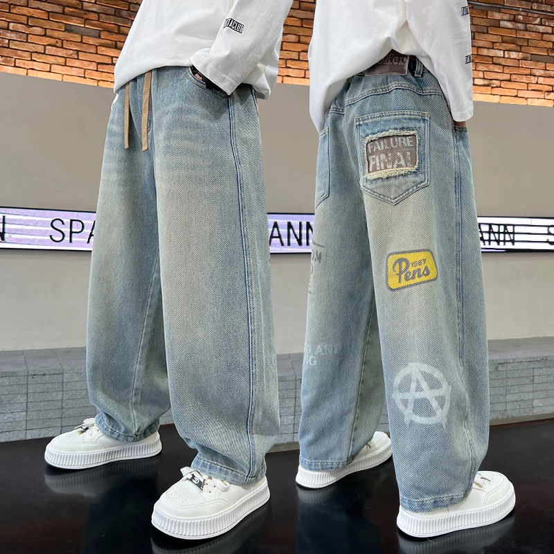 男童裤子春秋款2025新款洋气时髦男孩大童潮酷帅气儿童牛仔阔腿裤