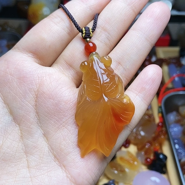 未镶嵌颈饰玛瑙/玉髓