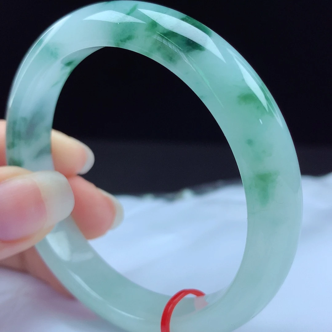 未镶嵌手镯翡翠96748，