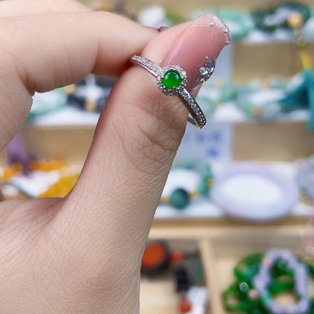 翡翠未镶嵌手链戒指