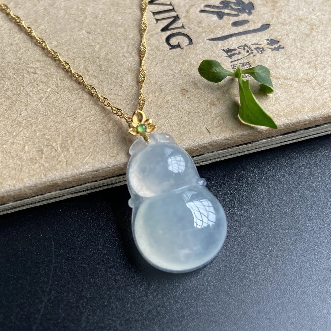 金镶白冰葫芦翡翠玉石吊坠挂件时尚百搭精美