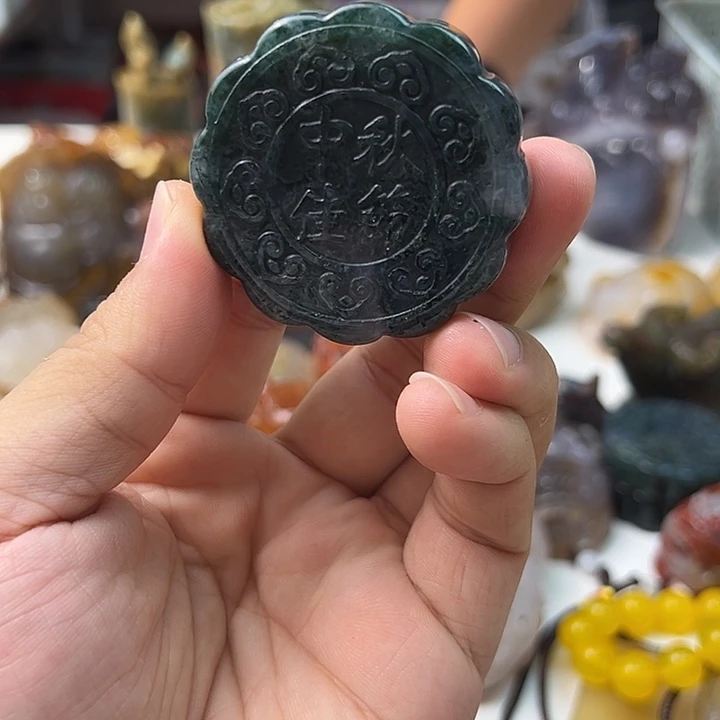 未镶嵌颈饰玛瑙/玉髓