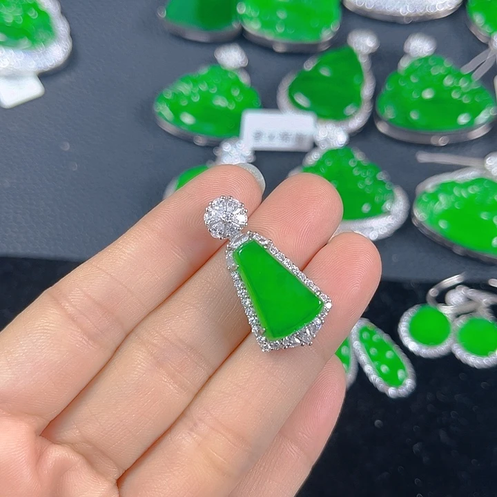 翡翠银S925镶嵌吊坠(不含链)