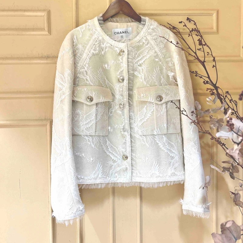 20年Chanel马术系列白色飞马蕾丝圆领外套fr38